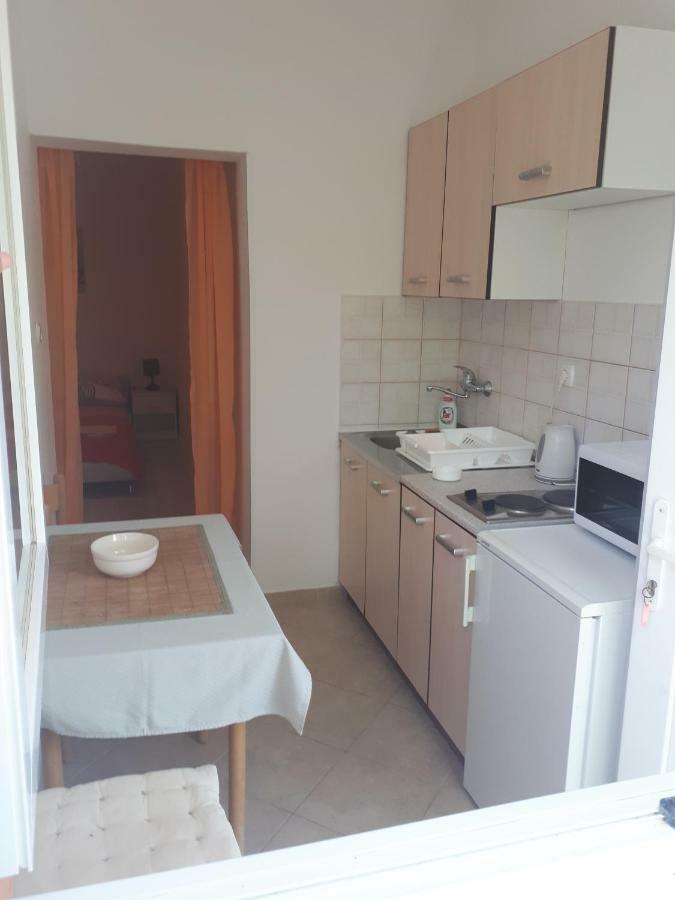 Apartmani Ivana Lopar Ngoại thất bức ảnh